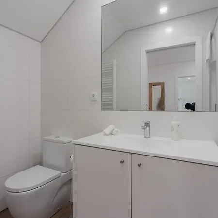 Mint Flat In Foz By The Douro *